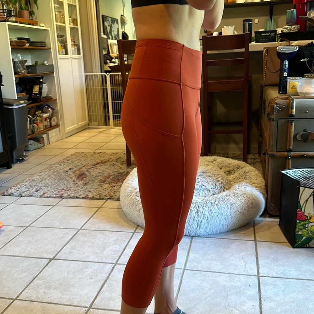 Lululemon Capri